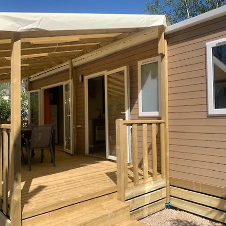Camping Les Fouguieres Carcès Exterior foto
