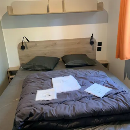 Camping Les Fouguieres Carcès Exterior foto